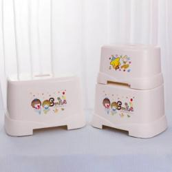 四季方凳（?。?/></a></div>
<div   id=